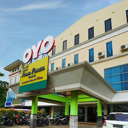 Hotel Istana Permata Ngagel Surabaya Exterior foto