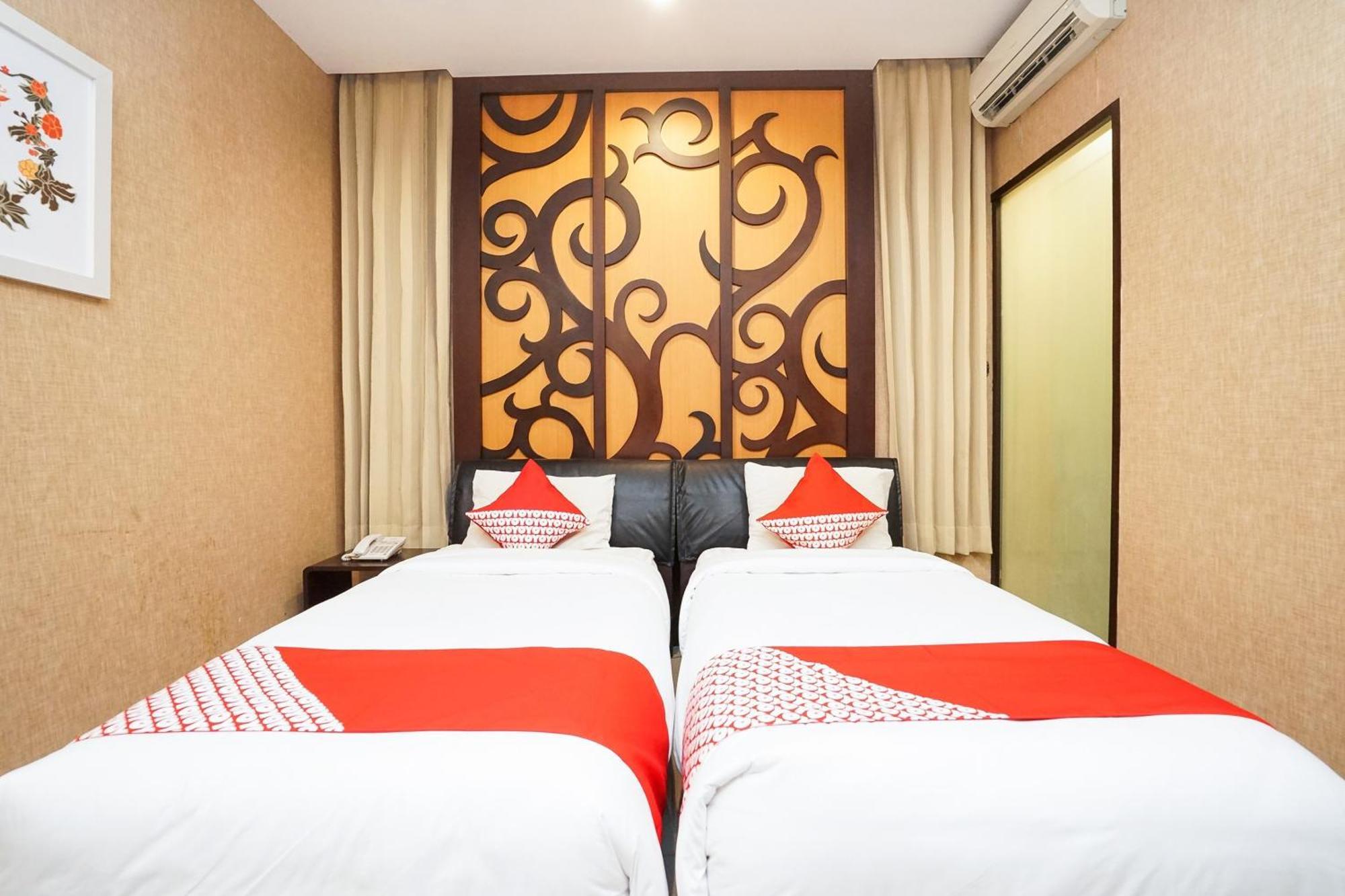 Hotel Istana Permata Ngagel Surabaya Exterior foto