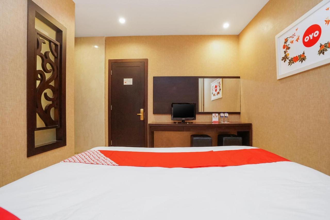 Hotel Istana Permata Ngagel Surabaya Exterior foto
